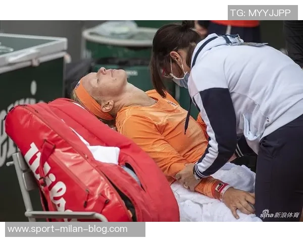 萨格斯因左臀伤势严重退赛赛后轮椅离场引发关注